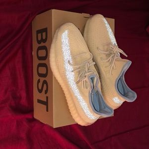 Yeezy Boost New Linens
